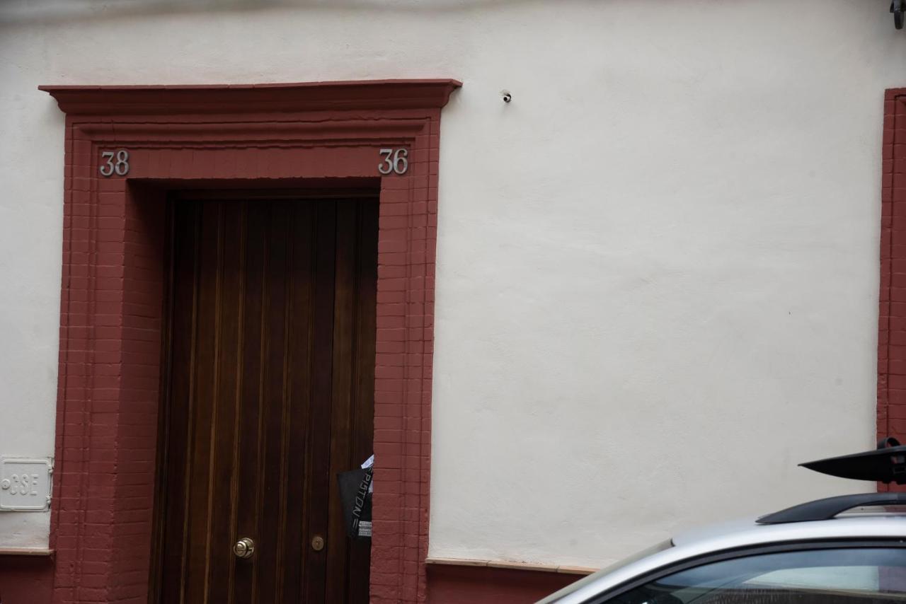 180 Home Apartamento En El Centro Buena Ubicacion Peral セビリア エクステリア 写真
